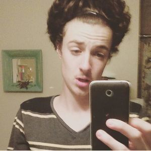 Meet your Posher, Jay